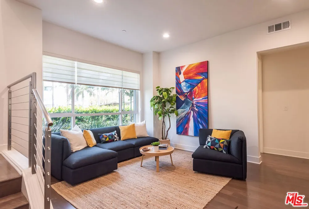 12658 Sandhill Lane #1 Playa Vista, CA 90094