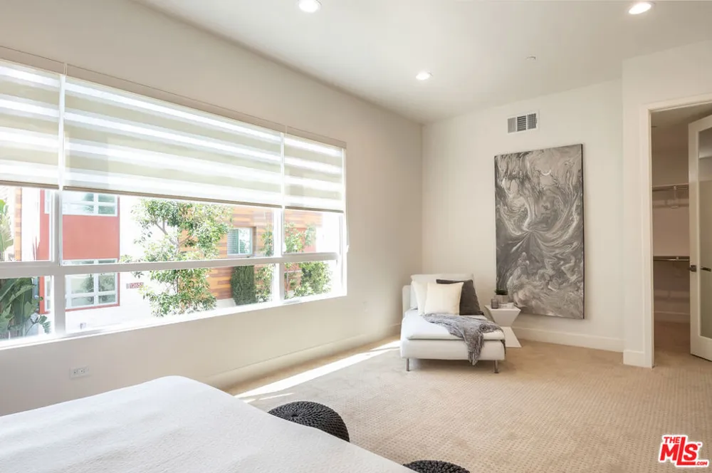 12658 Sandhill Lane #1 Playa Vista, CA 90094