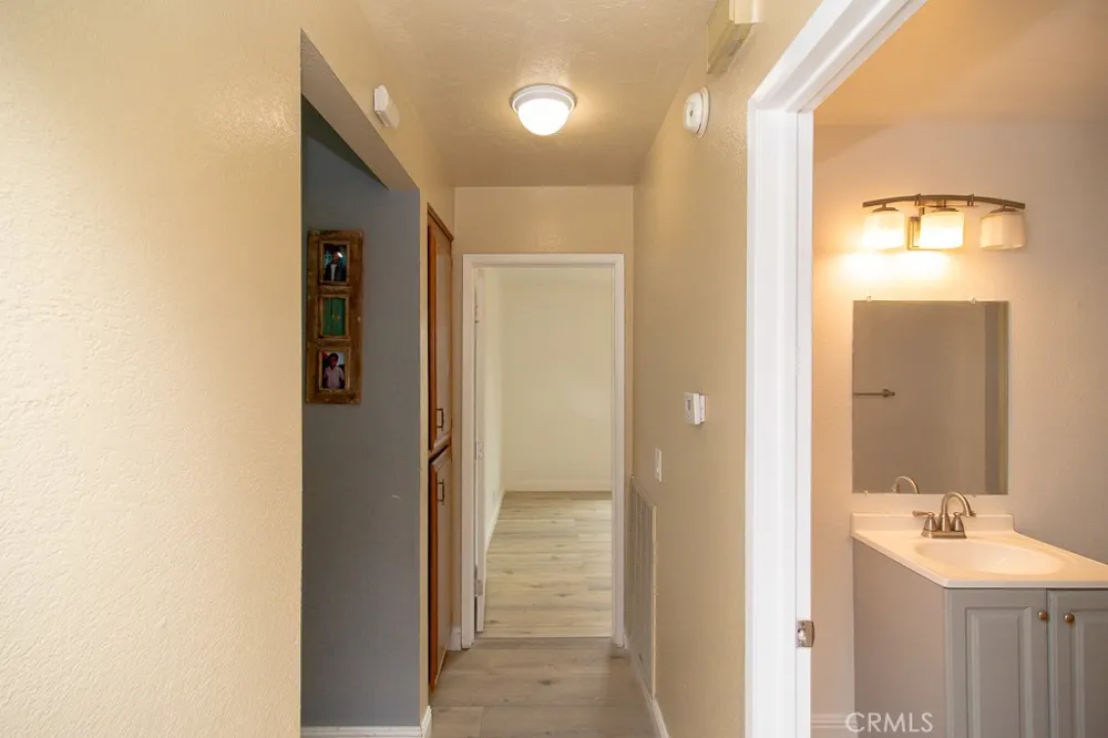 20376 Tonawanda Apple Valley, CA 92307