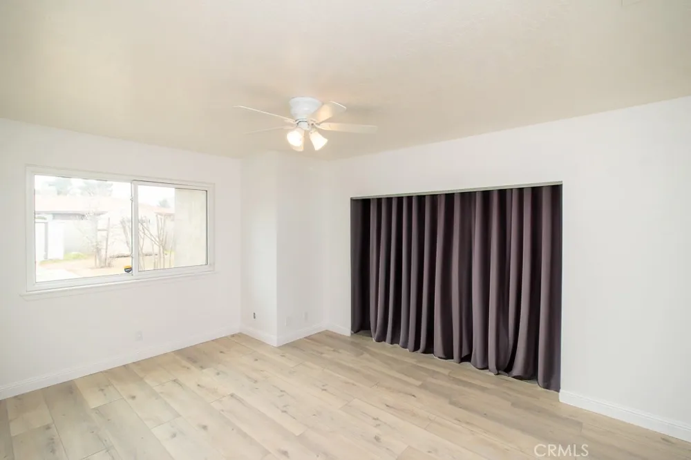 20376 Tonawanda Apple Valley, CA 92307