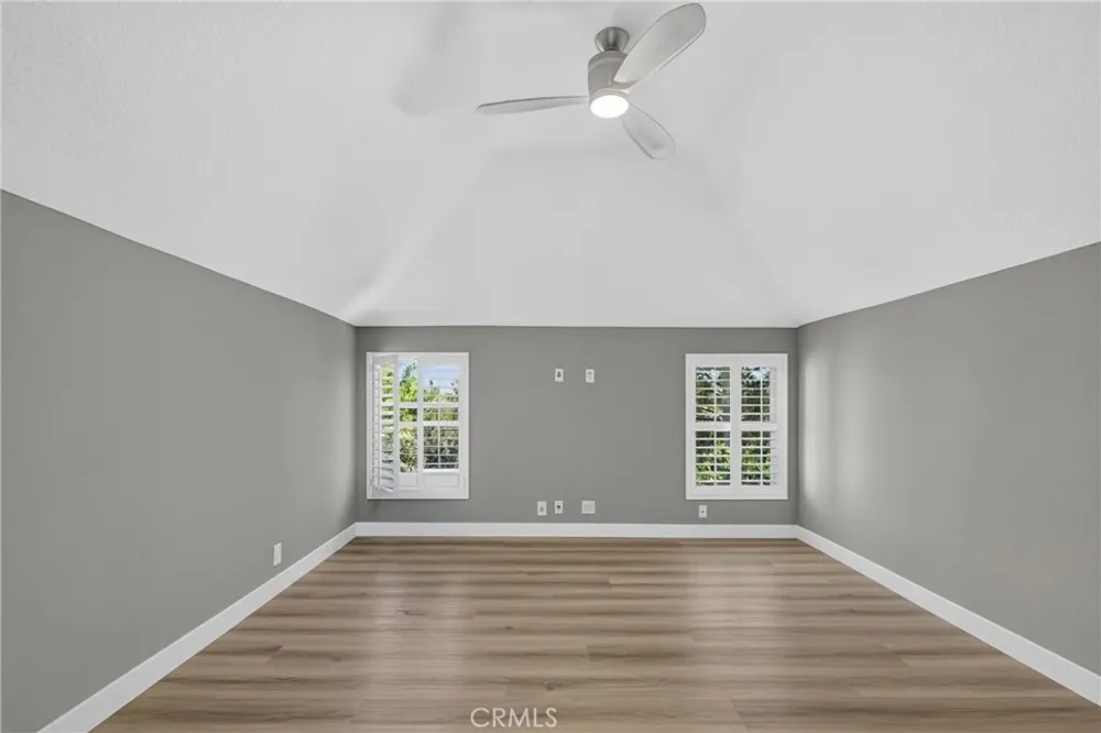 25906 Bellis Drive Valencia, CA 91355