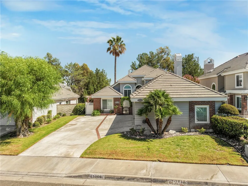 25906 Bellis Drive Valencia, CA 91355