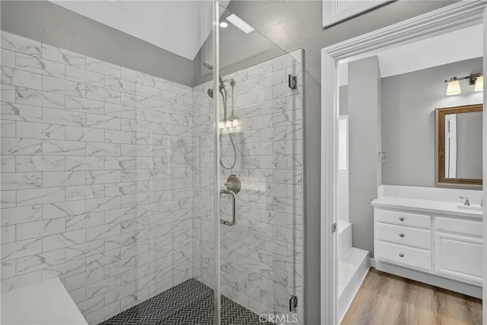 25906 Bellis Drive Valencia, CA 91355