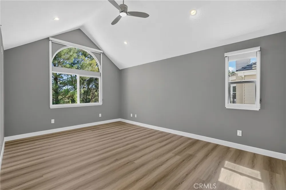 25906 Bellis Drive Valencia, CA 91355