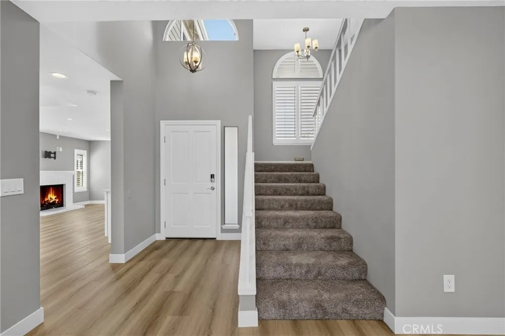 25906 Bellis Drive Valencia, CA 91355