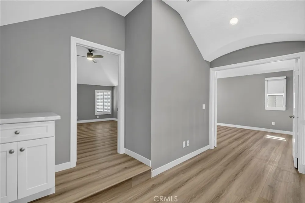 25906 Bellis Drive Valencia, CA 91355