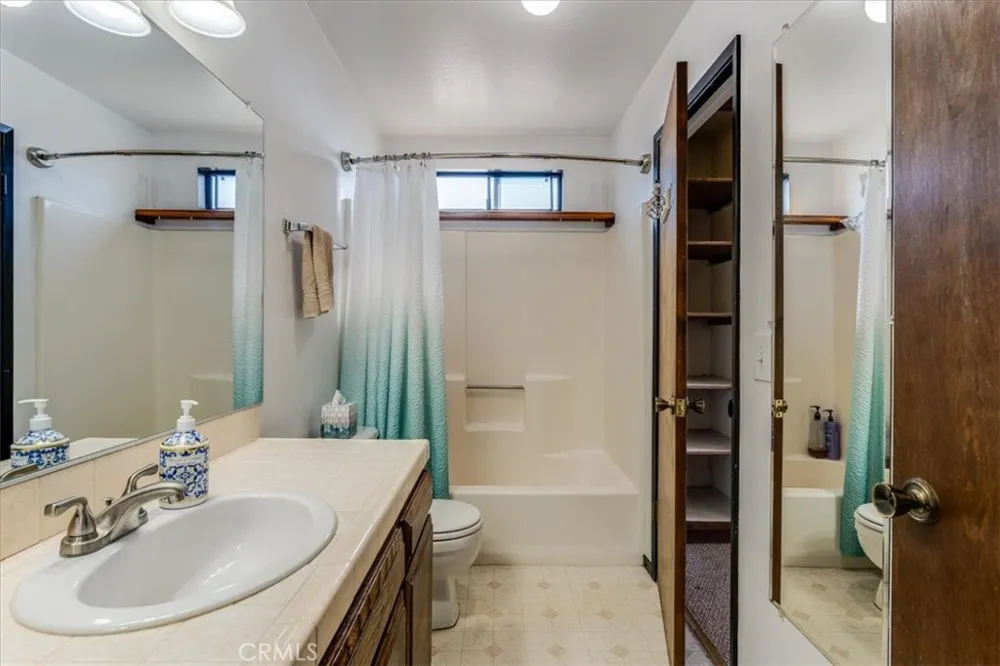 1870 S Elm Oceano, CA 93445