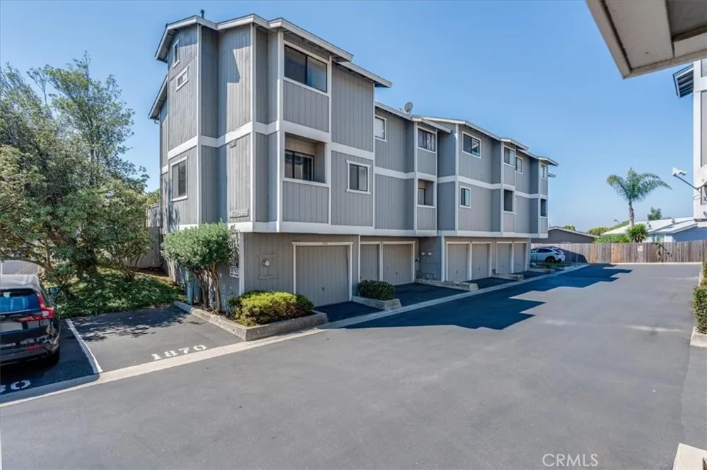 1870 S Elm Oceano, CA 93445