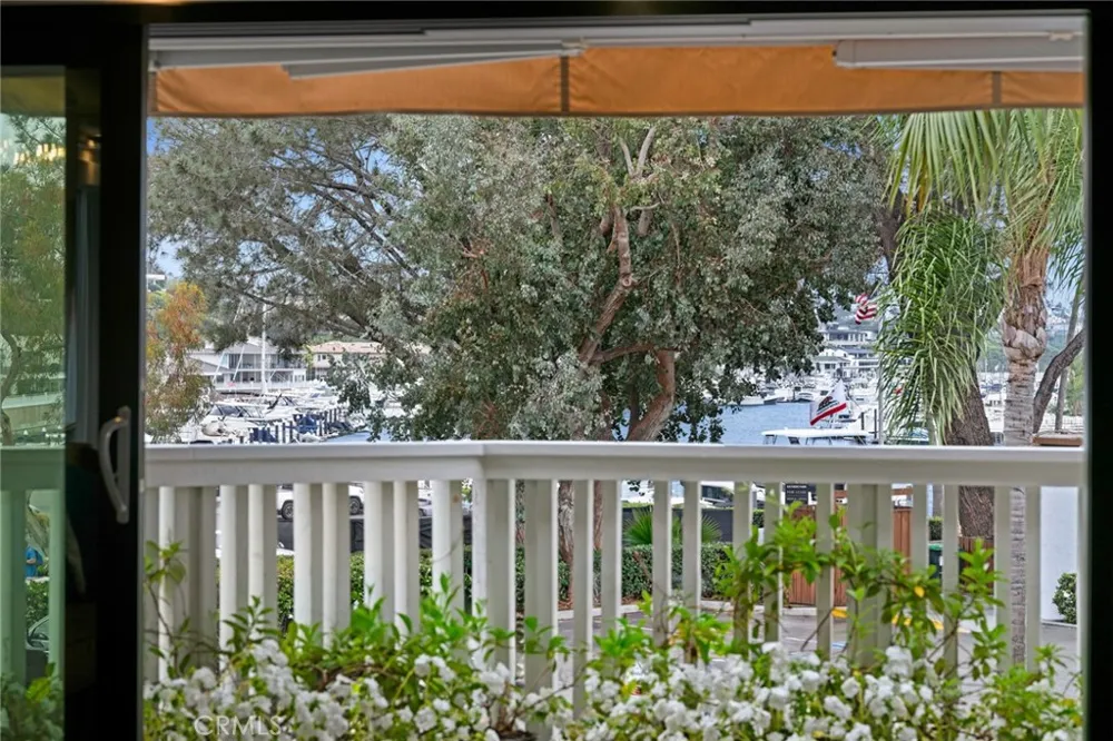 1030 Bayside Cove #702 Newport Beach, CA 92660