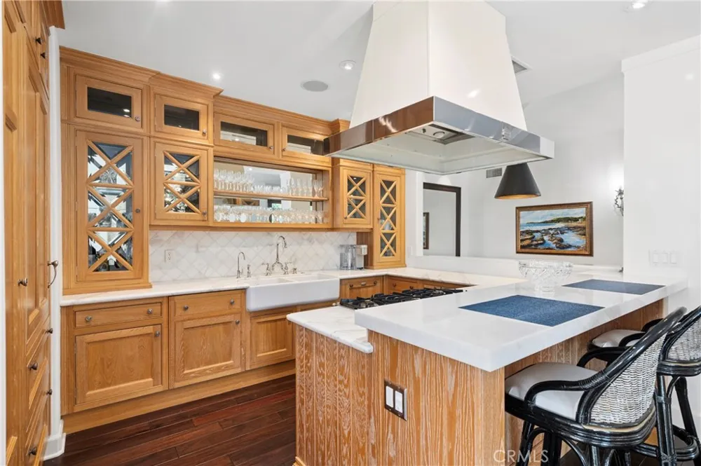 1030 Bayside Cove #702 Newport Beach, CA 92660