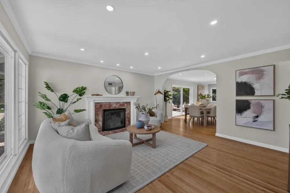 3050 Hastings Avenue Redwood City, CA 94061