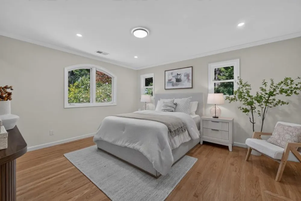 3050 Hastings Avenue Redwood City, CA 94061
