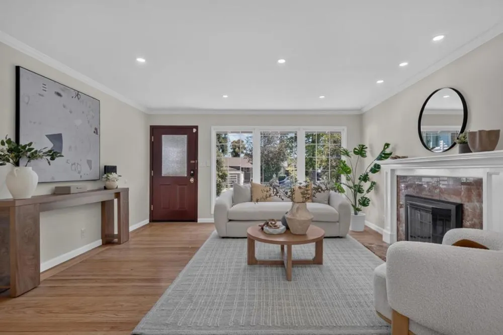 3050 Hastings Avenue Redwood City, CA 94061