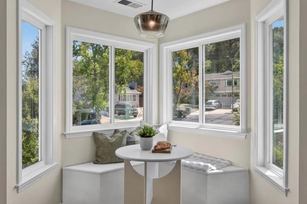 3050 Hastings Avenue Redwood City, CA 94061