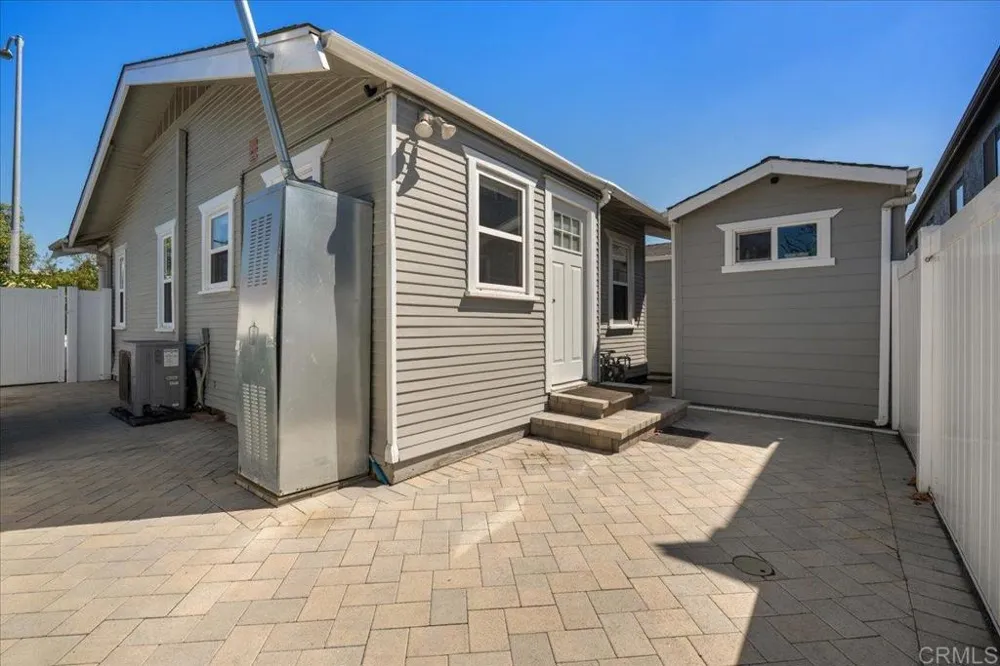 3703 Meade Avenue San Diego, CA 92116