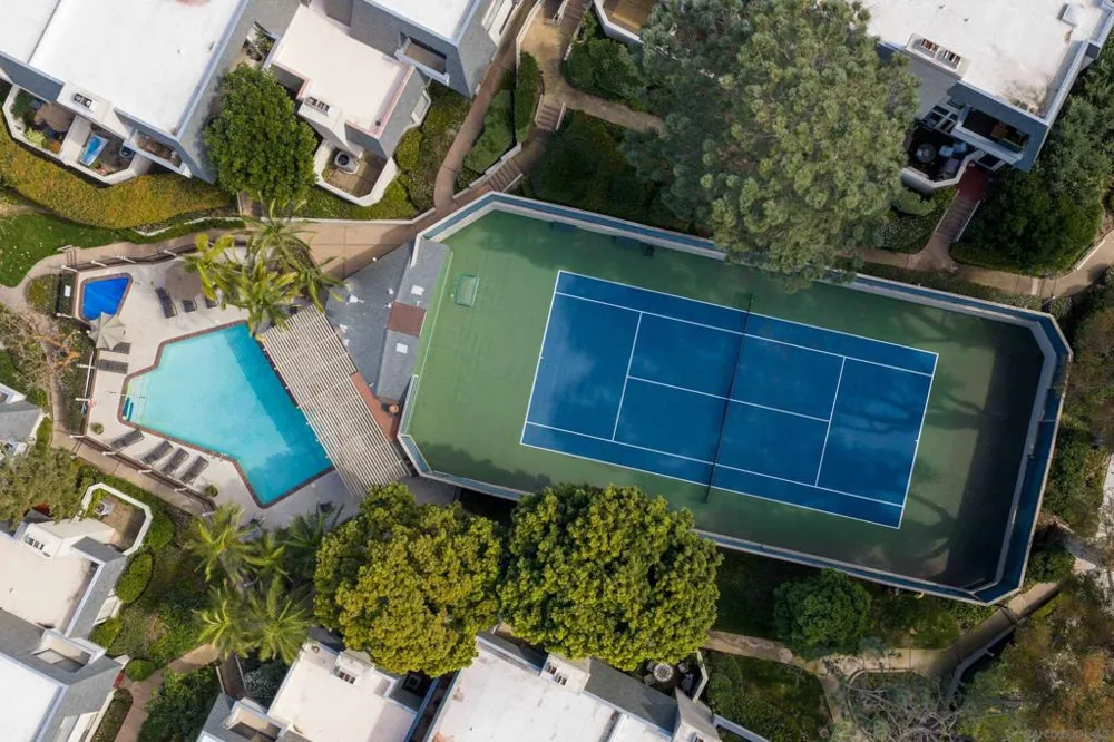 7977 Caminito Del Cid La Jolla, CA 92037