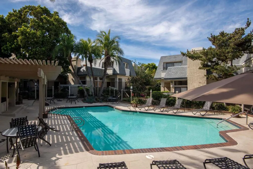 7977 Caminito Del Cid La Jolla, CA 92037