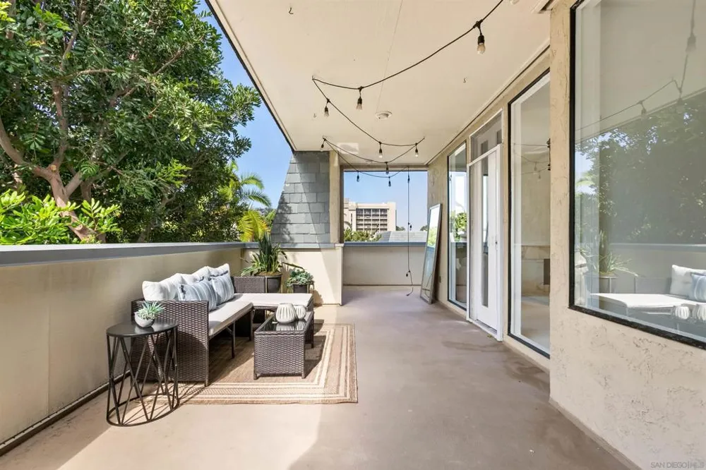 7977 Caminito Del Cid La Jolla, CA 92037