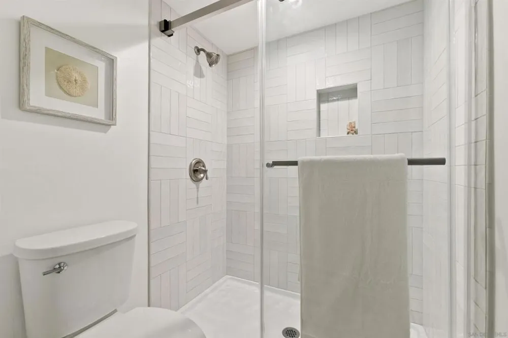 7977 Caminito Del Cid La Jolla, CA 92037