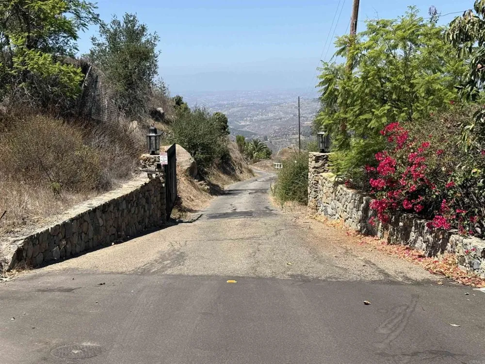 Welk Highland Lane Escondido, CA 92026