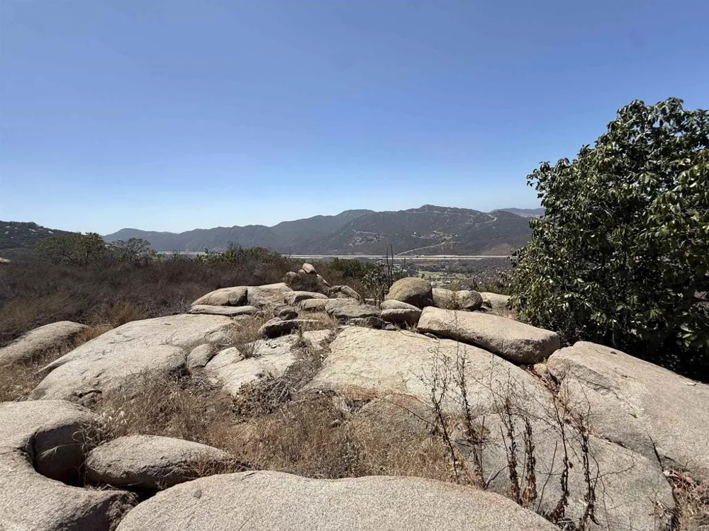 Welk Highland Lane Escondido, CA 92026