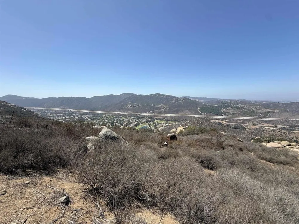 Welk Highland Lane Escondido, CA 92026