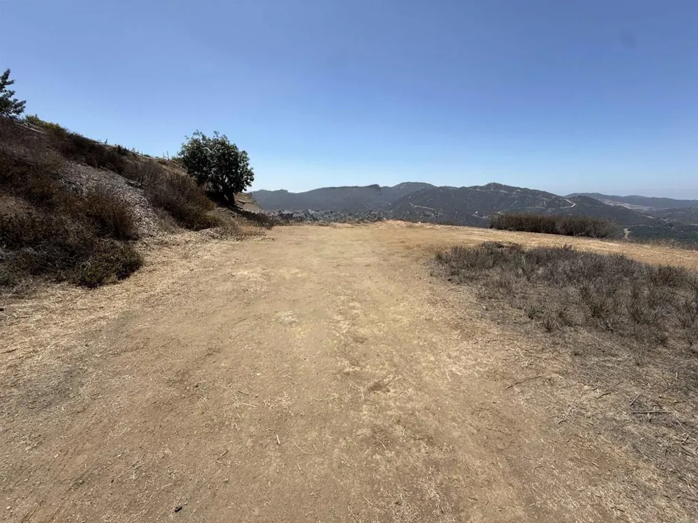 Welk Highland Lane Escondido, CA 92026