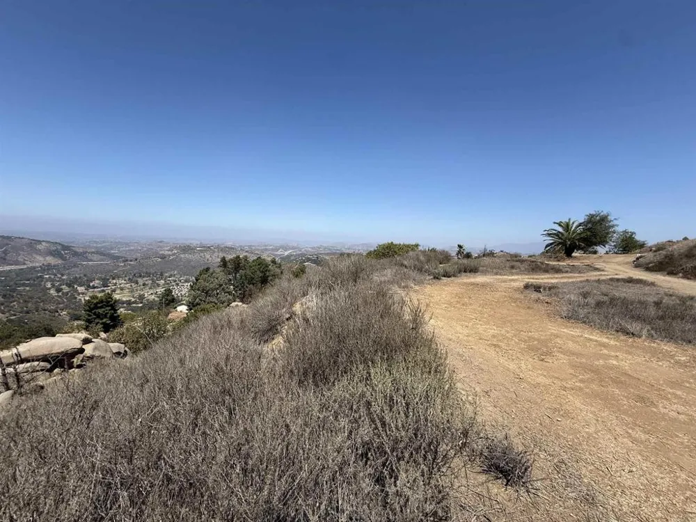 Welk Highland Lane Escondido, CA 92026