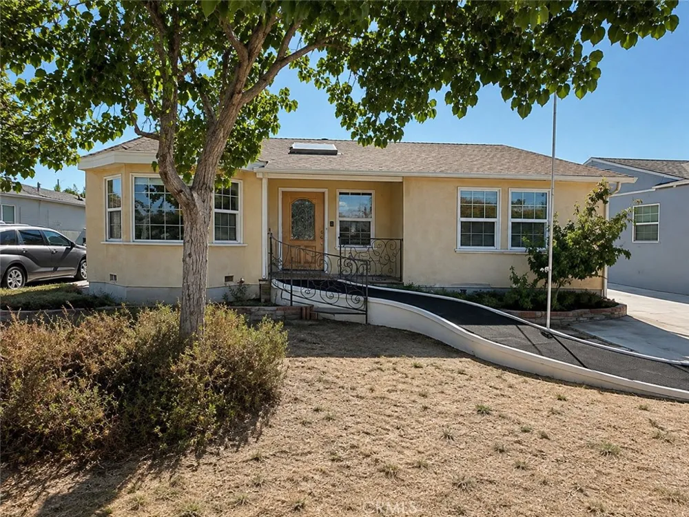 331 Reese Burbank, CA 91506