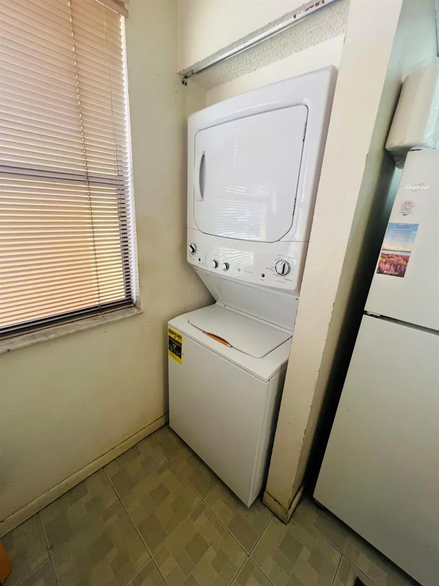 2491 NW 56th Avenue #103 Lauderhill, FL 33313