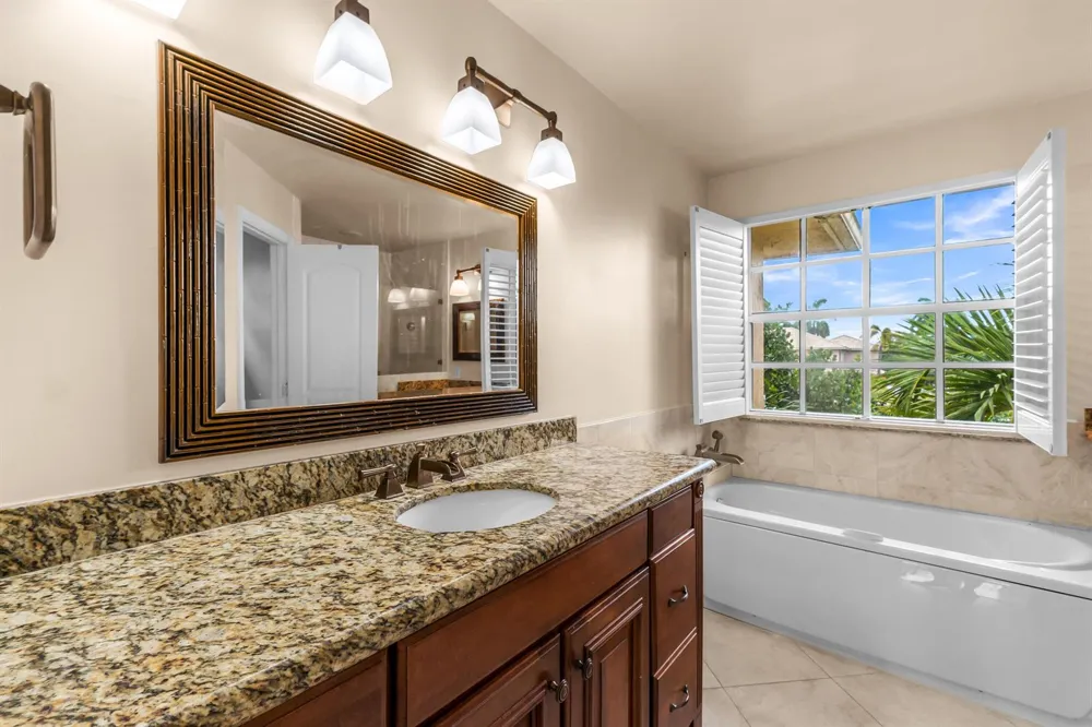 1333 SW 175th Way Pembroke Pines, FL 33029