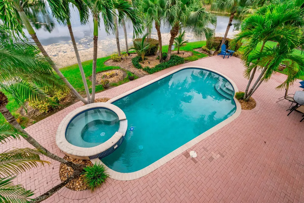 1333 SW 175th Way Pembroke Pines, FL 33029