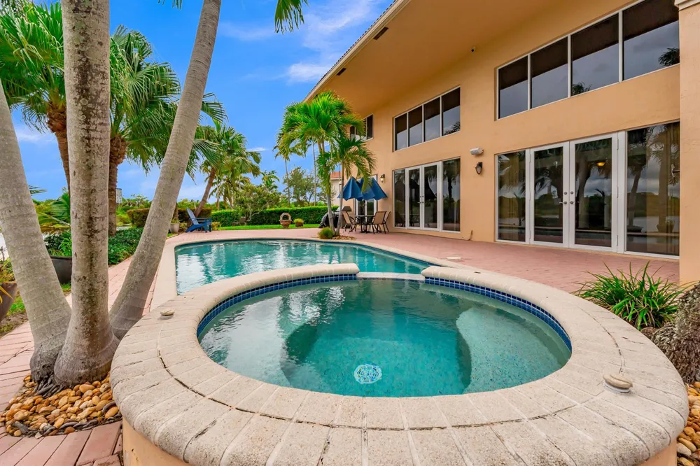 1333 SW 175th Way Pembroke Pines, FL 33029