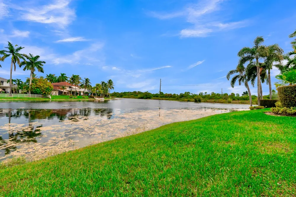 1333 SW 175th Way Pembroke Pines, FL 33029