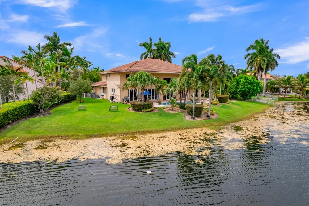 1333 SW 175th Way Pembroke Pines, FL 33029