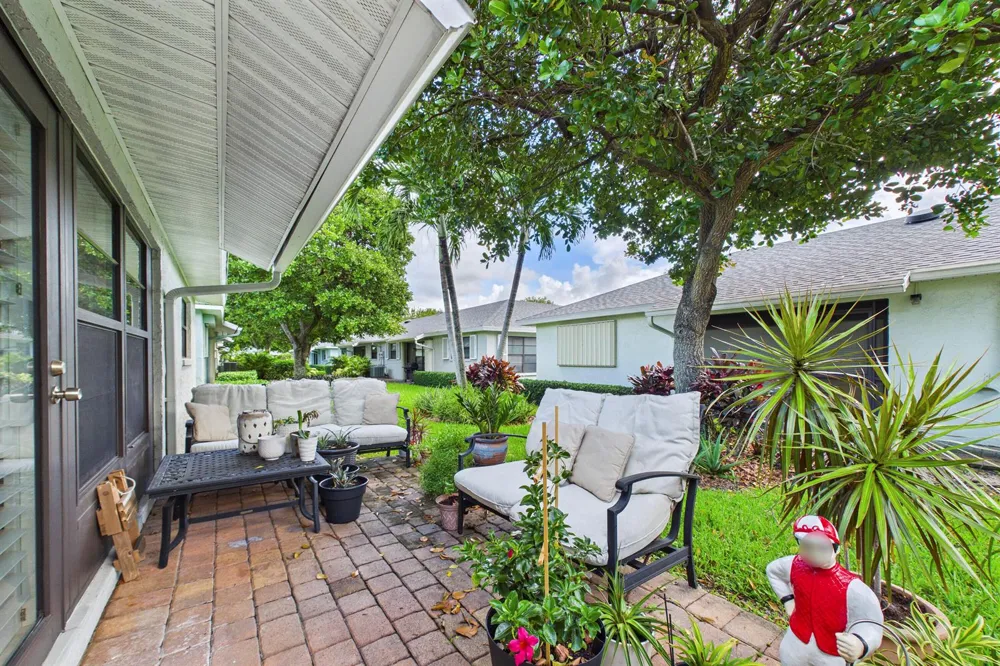 9990 LIGUSTRUM TREE WAY #A Boynton Beach, FL 33436