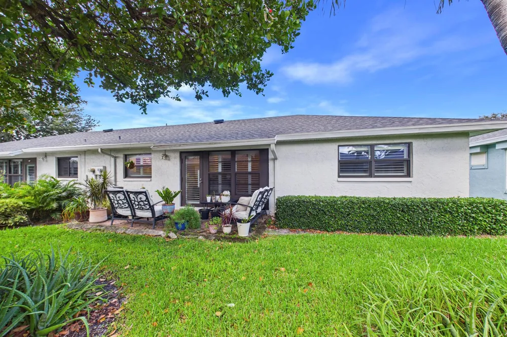 9990 LIGUSTRUM TREE WAY #A Boynton Beach, FL 33436