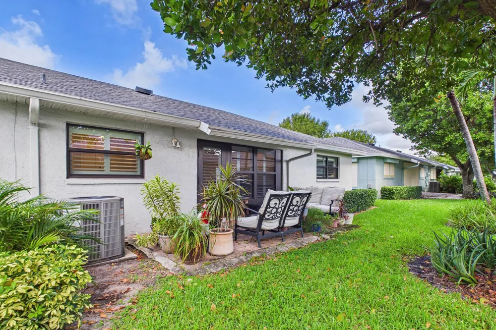 9990 LIGUSTRUM TREE WAY #A Boynton Beach, FL 33436