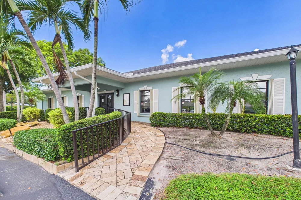 9990 LIGUSTRUM TREE WAY #A Boynton Beach, FL 33436