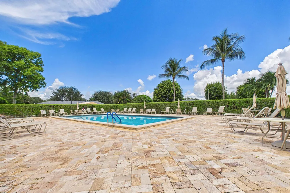9990 LIGUSTRUM TREE WAY #A Boynton Beach, FL 33436