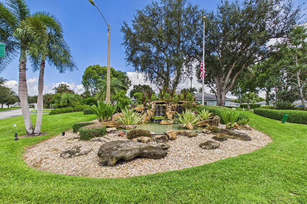 9990 LIGUSTRUM TREE WAY #A Boynton Beach, FL 33436