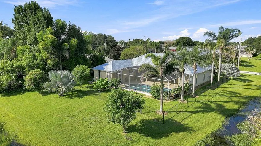 1863 SE Bowie Street Port St. Lucie, FL 34952