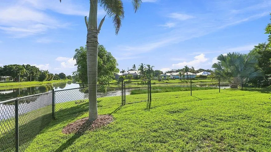 1863 SE Bowie Street Port St. Lucie, FL 34952