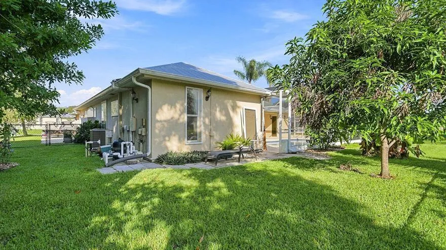 1863 SE Bowie Street Port St. Lucie, FL 34952