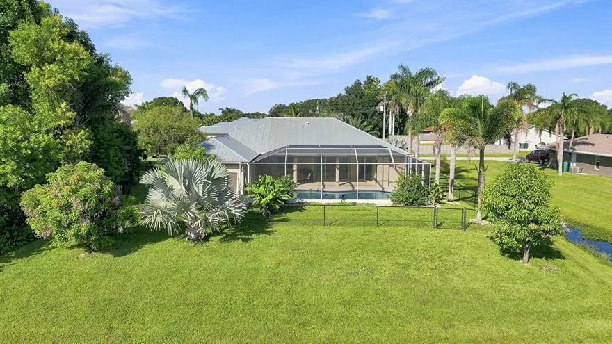 1863 SE Bowie Street Port St. Lucie, FL 34952