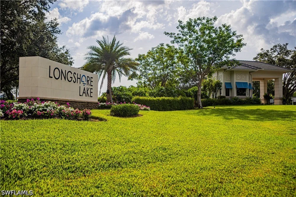 Longshore Way W Naples, FL 34119