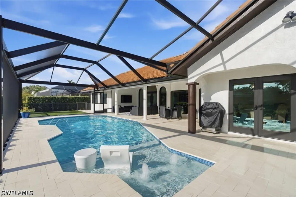 Longshore Way W Naples, FL 34119