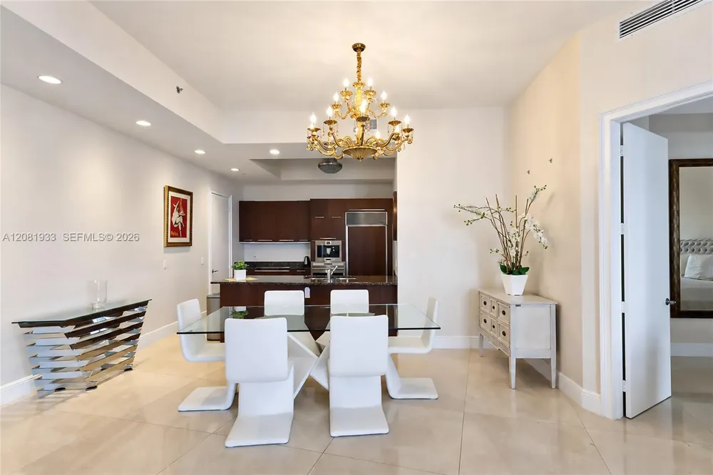 15811 Collins Ave #4007 Sunny Isles Beach, FL 33160