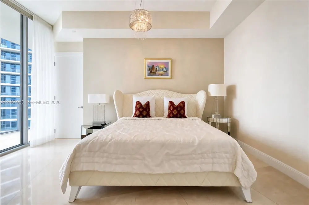 15811 Collins Ave #4007 Sunny Isles Beach, FL 33160
