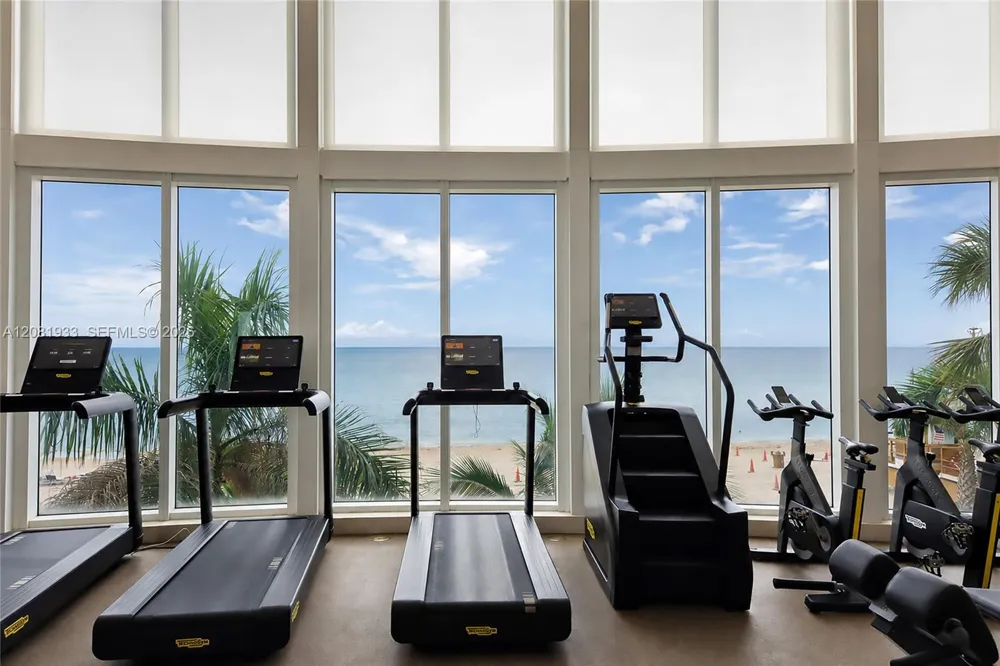 15811 Collins Ave #4007 Sunny Isles Beach, FL 33160